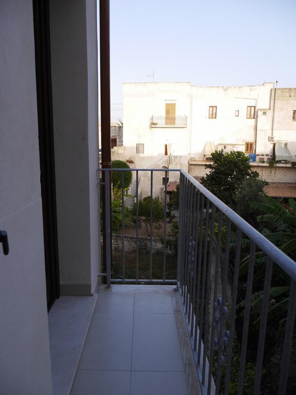Hotel Le Muse Favignana Zimmer foto